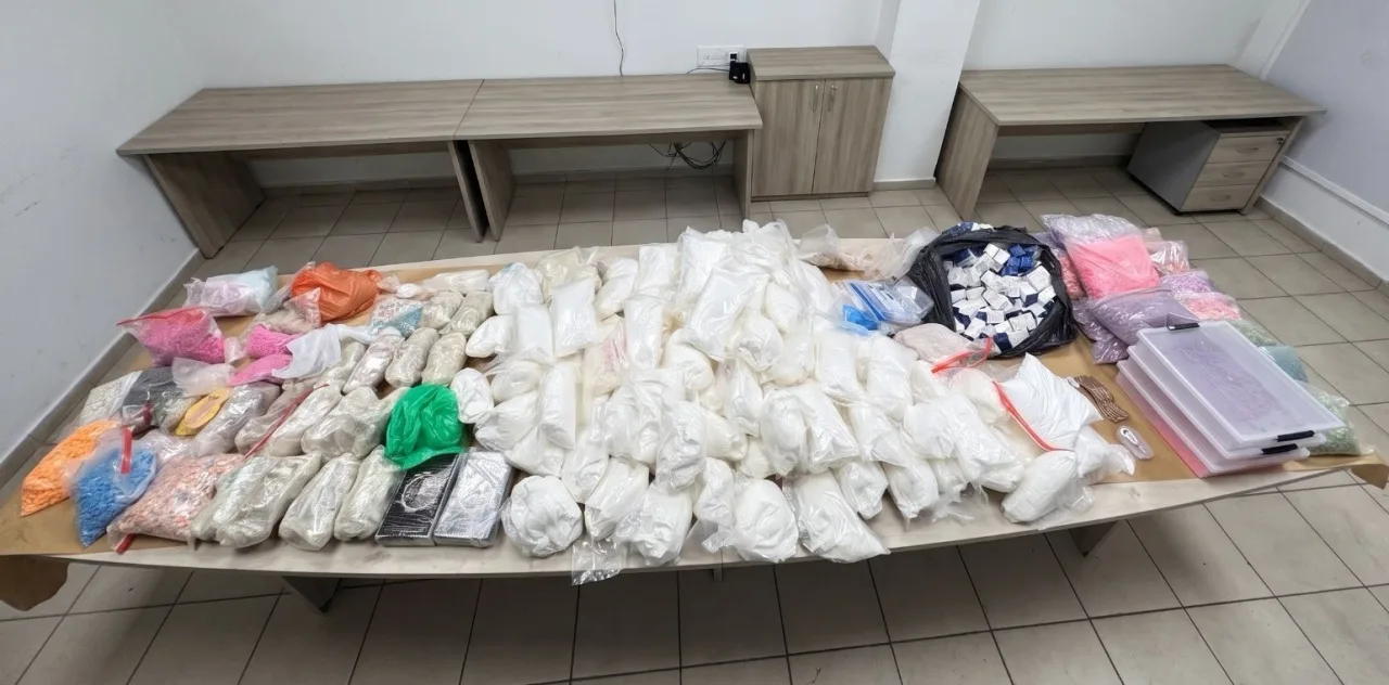 Обложка источника: Четверо израильтян задержаны в связи с крупным наркотрафиком на Кипре