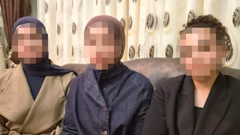 Обложка источника: В Иерусалиме напали на студенток в хиджабах
