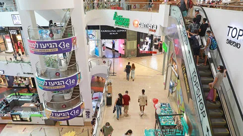Обложка источника: Микрожилье, хостел и парк на крыше: расширение Dizengoff Center готовится к сдаче в эксплуатацию