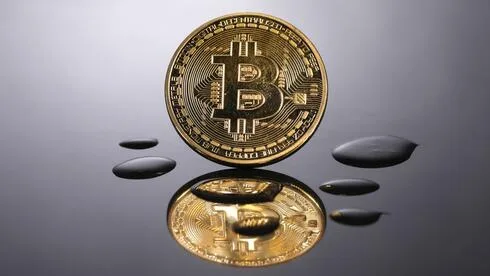 Обложка источника: Ралли биткоина: на этой неделе взлетел на 23% и торгуется выше 77 тысяч долларов