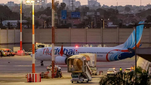 Обложка источника: Пассажир рейса FlyDubai 1073 снимет документальный фильм