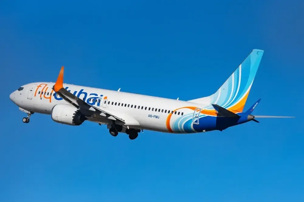 Обложка источника: Самолет FlyDubai совершил экстренную посадку в Саудовской Аравии