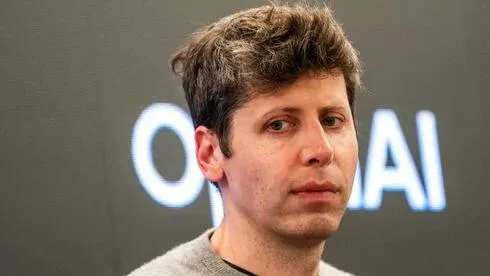 Обложка источника: Бывший топ-менеджер OpenAI предупредил о рисках ИИ