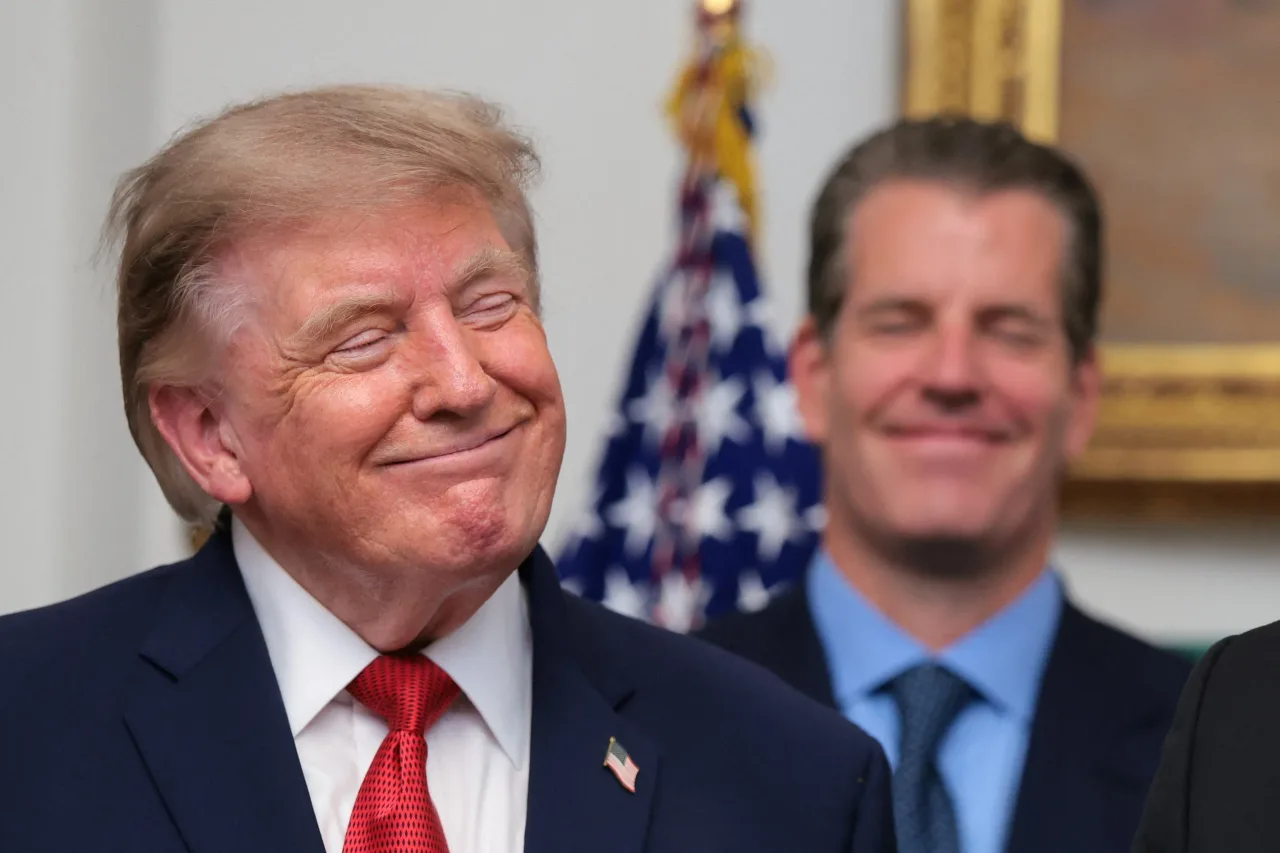 Обложка источника: Трамп заявил, что Иран в итоге сдастся