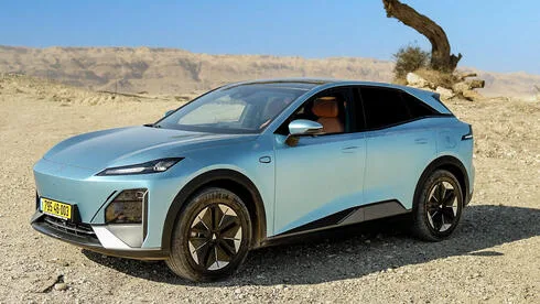 Обложка источника: Волна слияний в Китае продолжается: Changan объединяет разработку и производство автомобильных брендов Deepal и Avatr