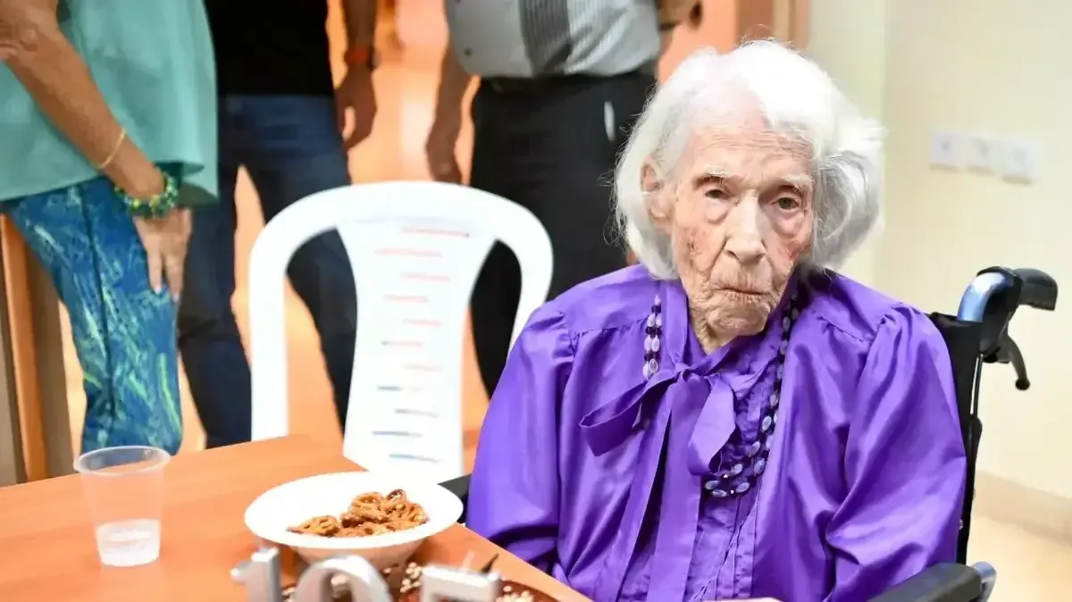 Обложка источника: В Хайфе жительница города отметила 105-летие