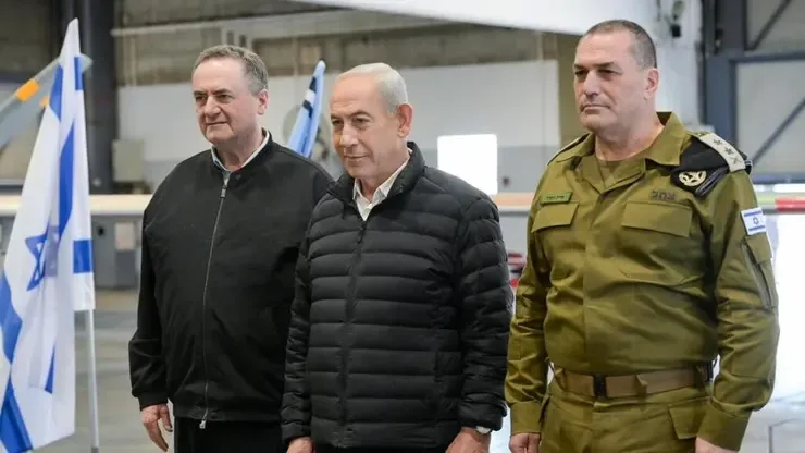 נתניהו, כ"ץ וזמיר בבסיס פלמחים