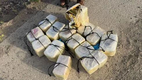 Обложка источника: В районе Хибр упал дрон с suspected наркотиками