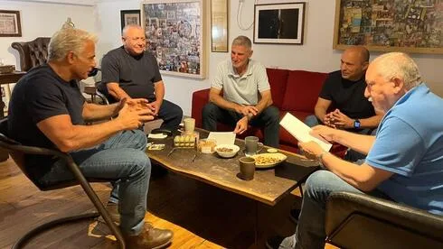 Обложка источника: Лидеры «блока перемен» опубликовали документ о принципах сотрудничества