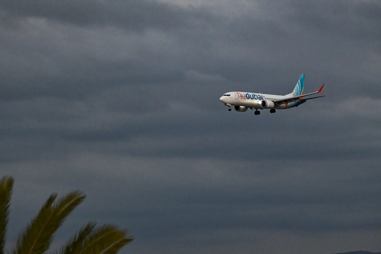 Обложка источника: Стали известны подробности о пилоте FlyDubai, который был ранен