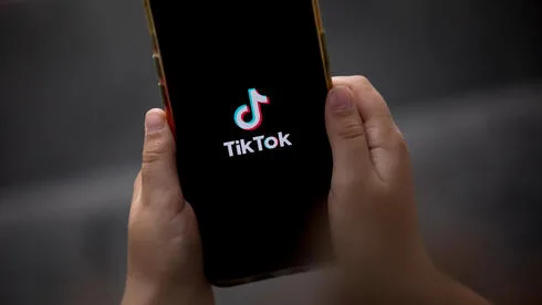 Обложка источника: Компромисс TikTok в США: символические штрафы и ограничения, которые можно обойти