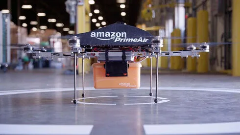 Обложка источника: Amazon ускоряет доставку с помощью дронов: сервис будет расширен на 500 городов до конца года