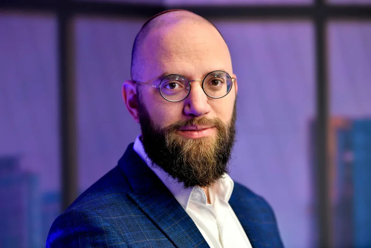 Обложка источника: Давид Петер высказался о судебной системе