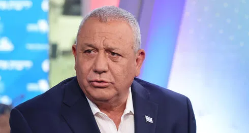 Обложка источника: Рекомендации для Изенкота по преодолению политического застоя