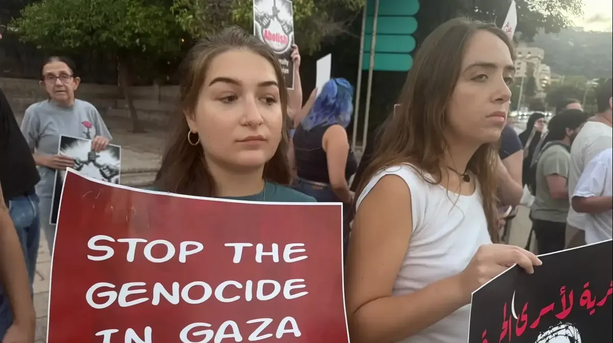 Обложка источника: Пропагандистские протесты в Хайфе против действий Израиля