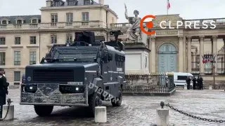 Обложка источника: Пусть игры начнутся