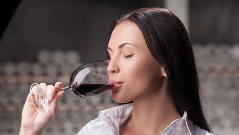Обложка источника: Смертность от рака, связанного с алкоголем, удвоилась: повышает ли один напиток в день риск?