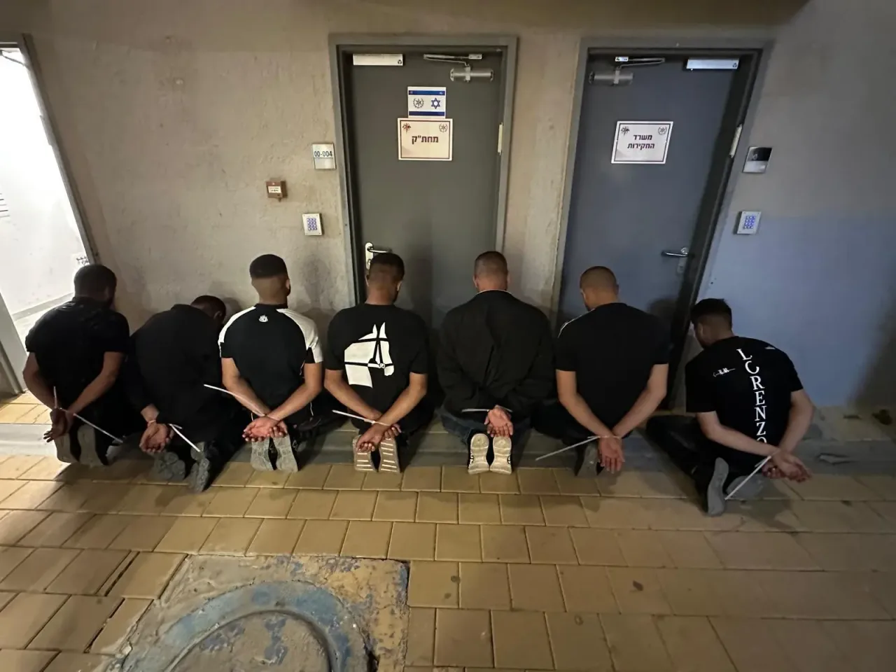 Обложка источника: В Израиле прошла масштабная полицейская операция из-за межклановых войн