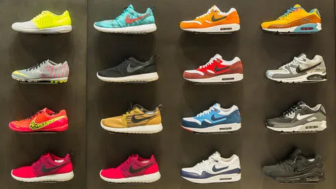 Обложка источника: Nike не оправдала прогнозы по выручке, готовится к массовым увольнениям