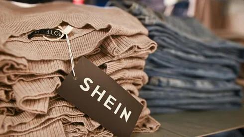 Обложка источника: Дебют SHEIN в Гонконге: акции упали на 10% в начале торгов, но закрылись стабильно