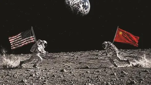Обложка источника: Гонка сверхдержав за создание базы на Луне