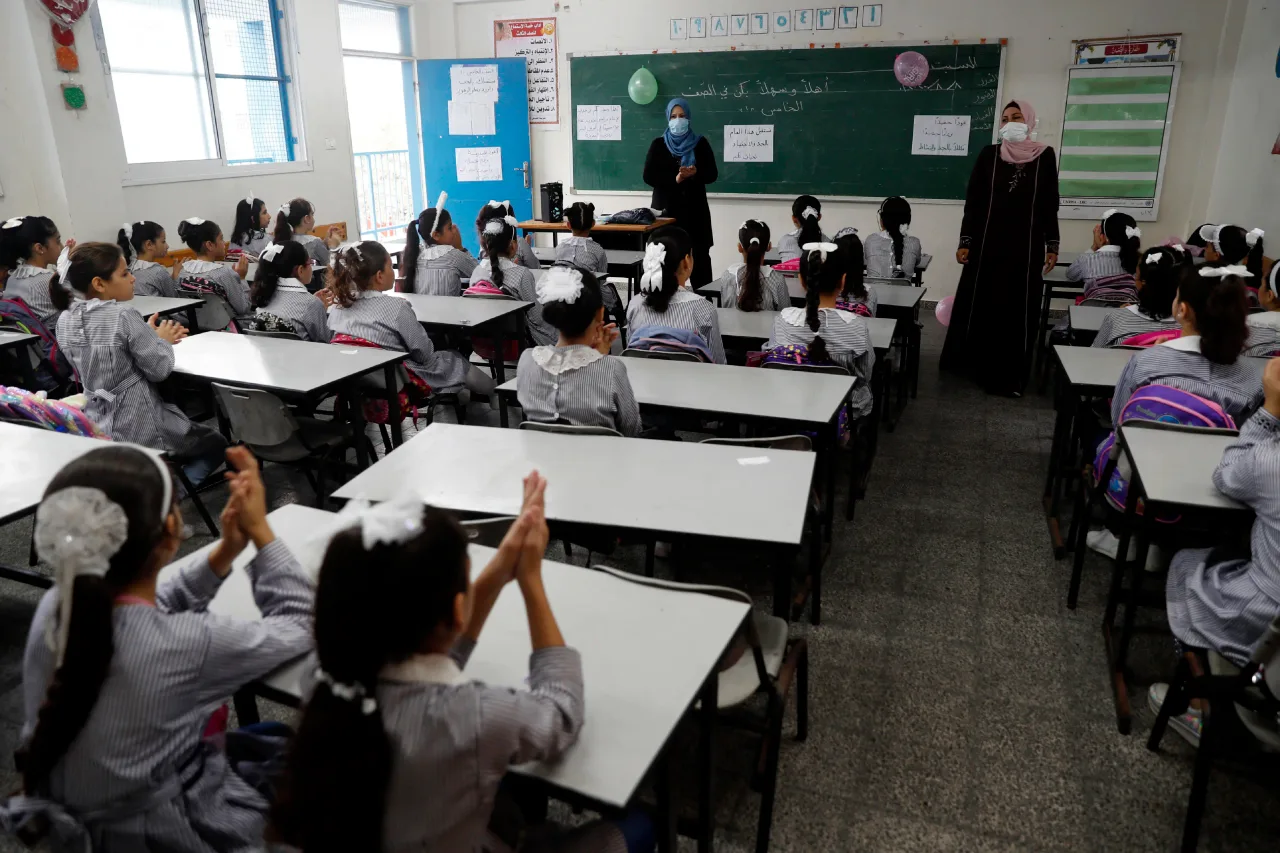 Обложка источника: Бывшая учительница UNRWA заявила об угрозах из-за борьбы с антисемитизмом